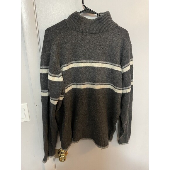 Signal Quarter Zip Lambswool Gray Sweater - Men’s XL - Picture 3 of 5